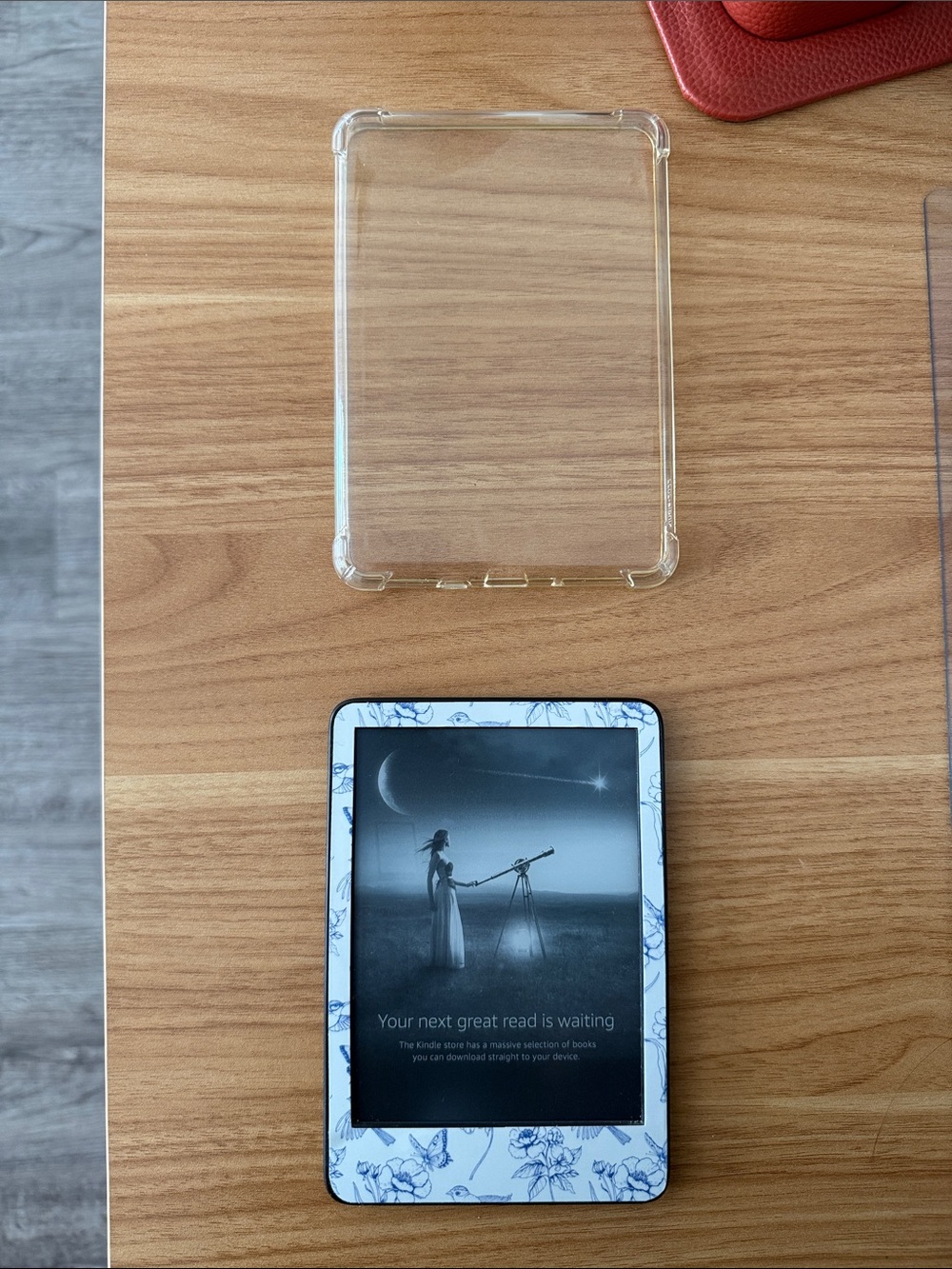 Kindle 6” E-Reader 📚 - Picture 3 of 8